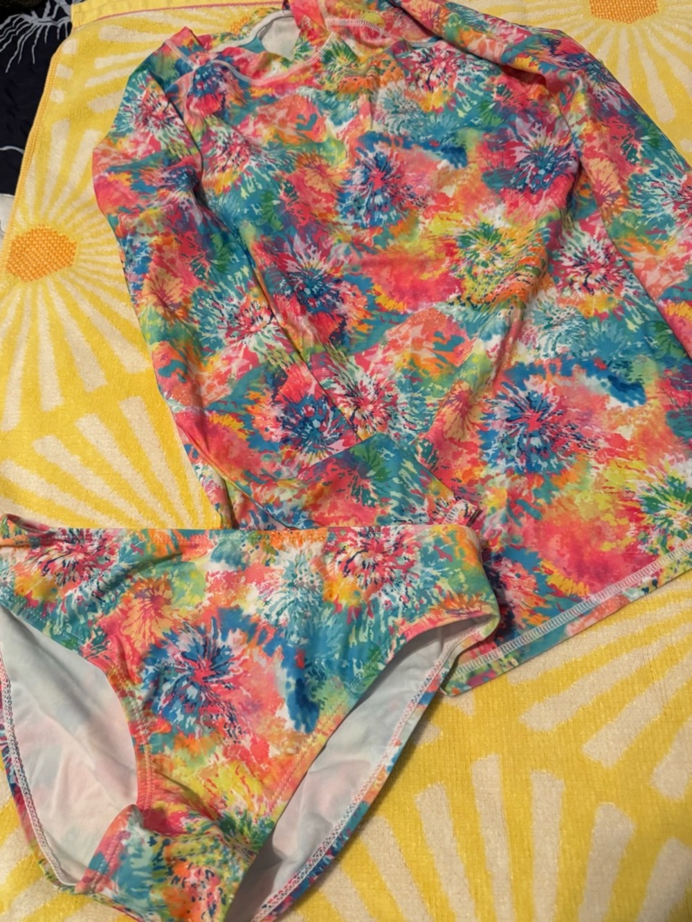 Colorful Tie-Dye Long Sleeve Swim Set-Size 15/16 SPF 50+